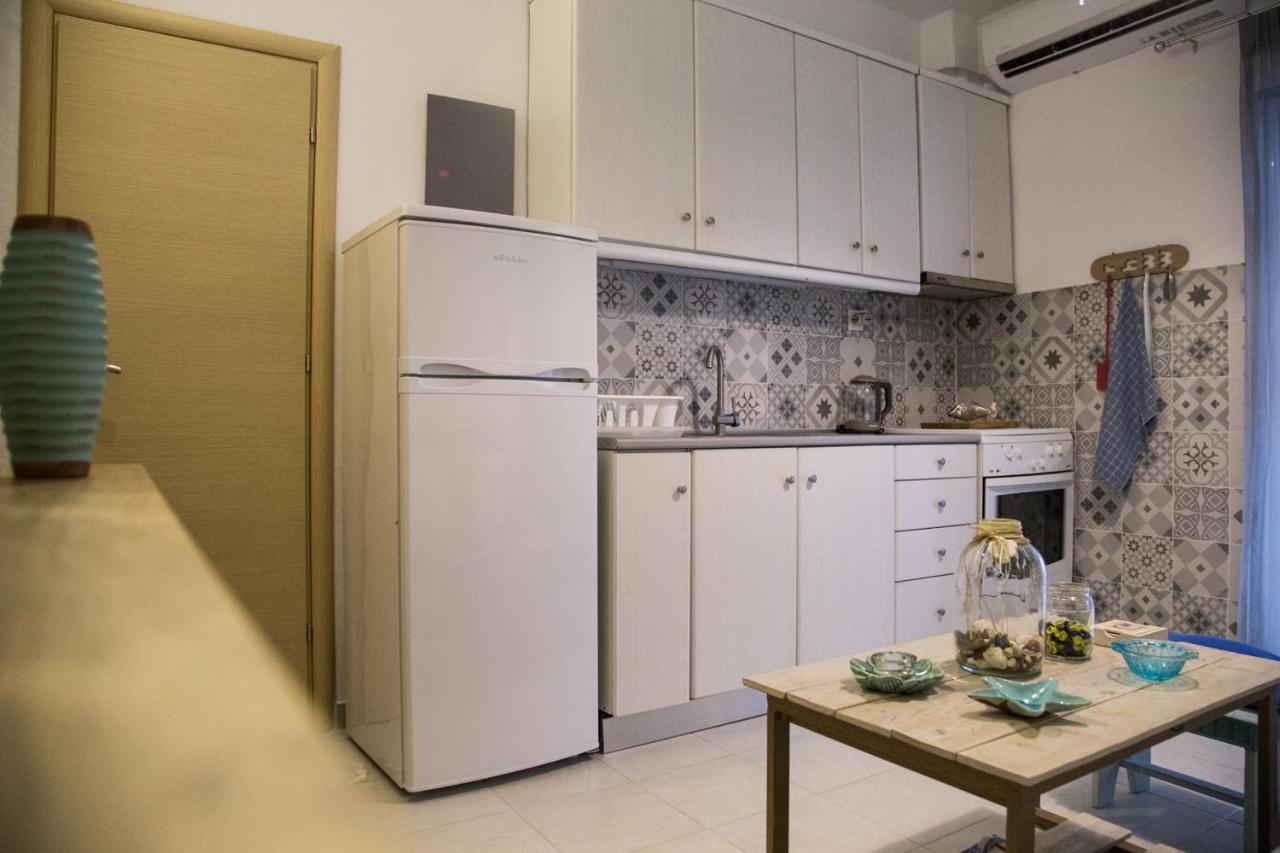 Grey Theros Apartments Паралия-Дионисиу Экстерьер фото